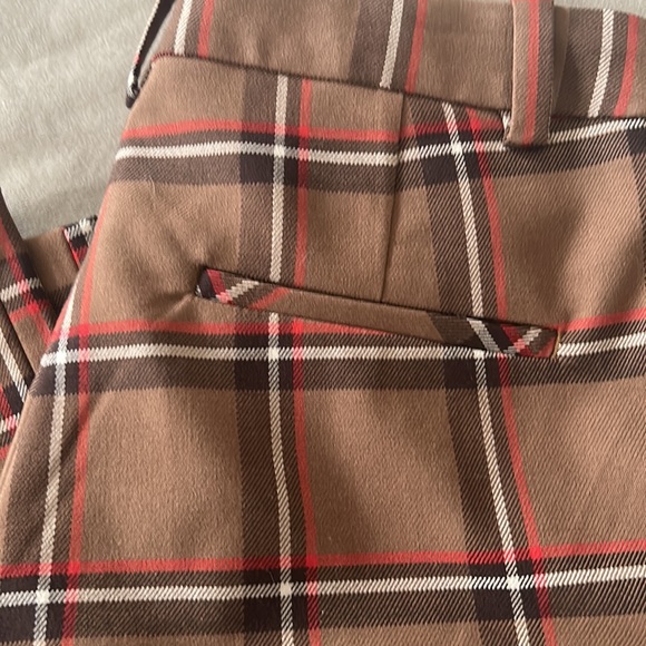 NWOT H&M plaid cropped pants - Picture 5 of 5